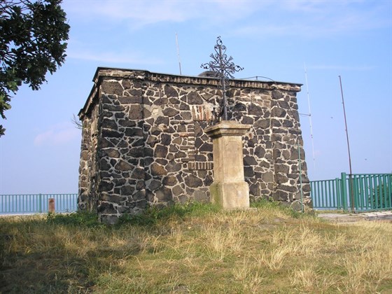 Rozhledna Lovoš
